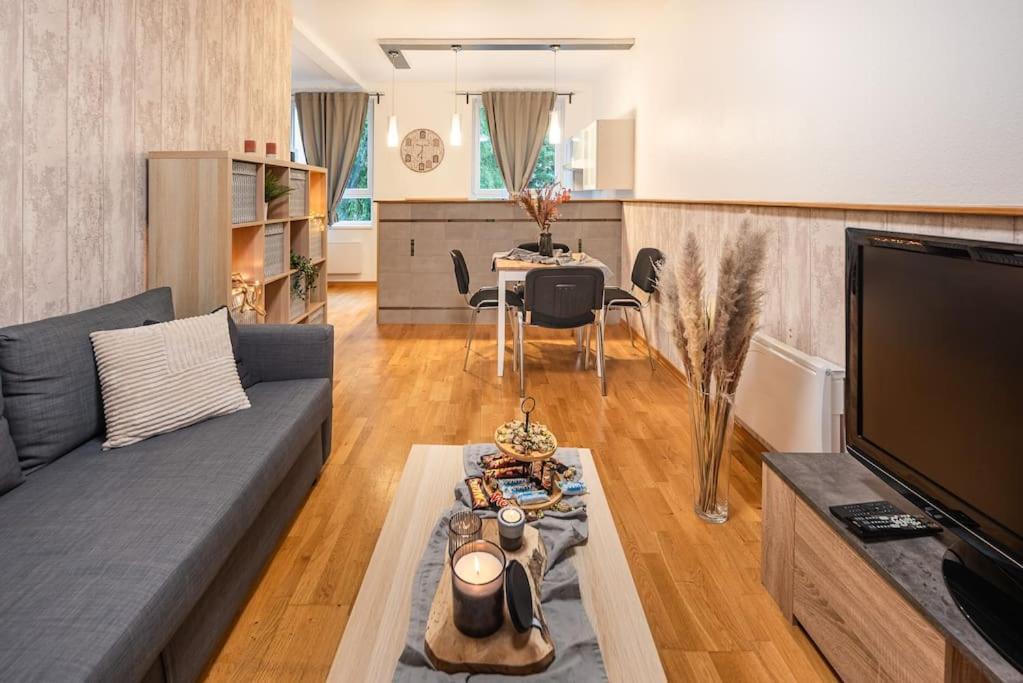L'Elegant-Parking Prive-10Min Strasbourg-Nbsimmo Apartment Bischheim Exterior photo